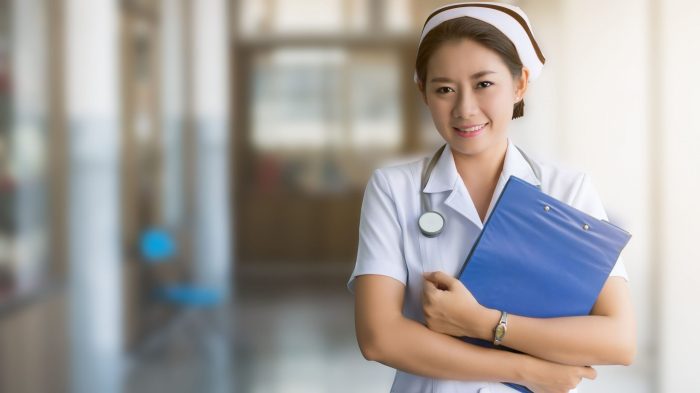 Keperawatan Perawat - Homecare24 Dari Pasien Menjadi Perawat: Perjalanan yang Menginspirasi