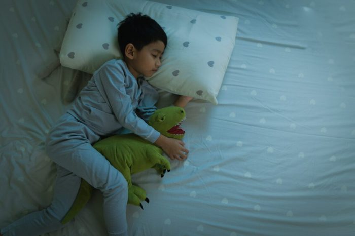 Anak Kurang Tidur Bisa Picu Obesitas? - Parentalk.id Anak Kurang Tidur Bisa Picu Obesitas? - Parentalk.id