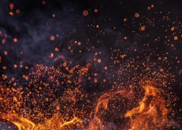 Kebakaran Apartemen Tanjung Duren Jakbar, Penghuni Dievakuasi