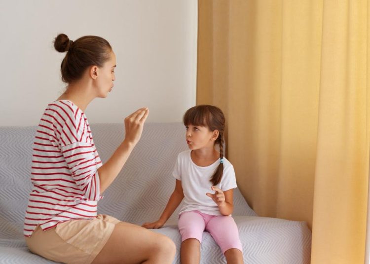5 Prinsip Utama Gentle Parenting untuk Membantu Anak Mandiri dan Percaya Diri