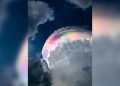Awan Pelangi Warnai Langit Jonggol dan Memikat Perhatian Warga