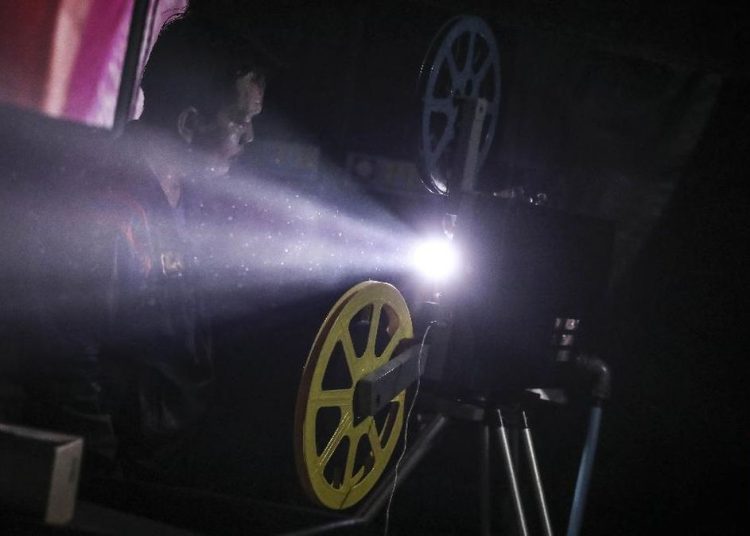 Pemprov NTB Hentikan Nobar Pesta Babi karena Judul Filmnya Tidak Pantas