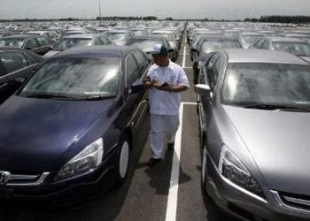 Mobil Terkenal Mengalami Kerugian Saat Fokus pada Mobil Listrik
