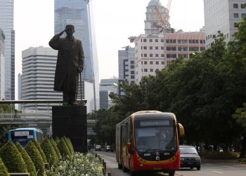 Pramono Pastikan Patung Jenderal Sudirman Tetap Tidak Dipindah