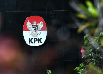 Tiga Tersangka Korupsi Pembangunan Gedung Pemkab Lamongan Ditahan KPK