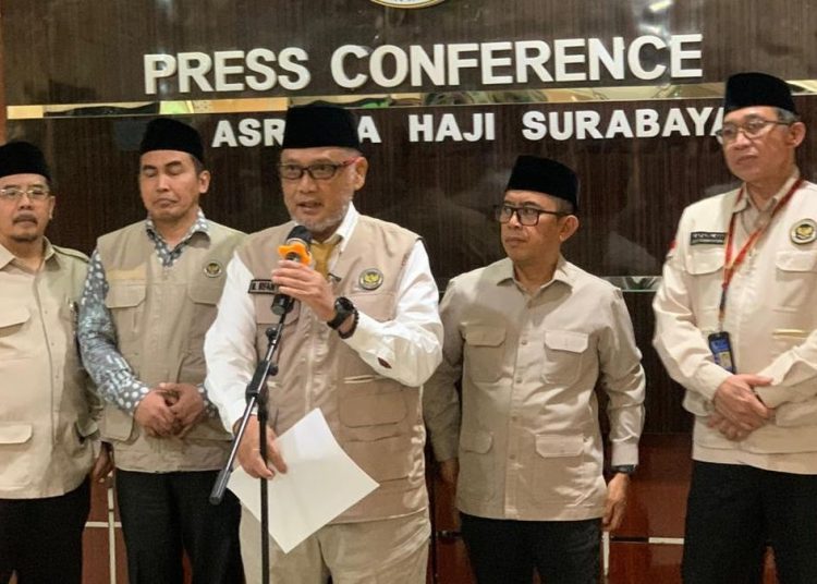 Menhaj Gus Irfan Resmi Hentikan Operasional Haji 2026 dengan Klaim Biaya Menurun